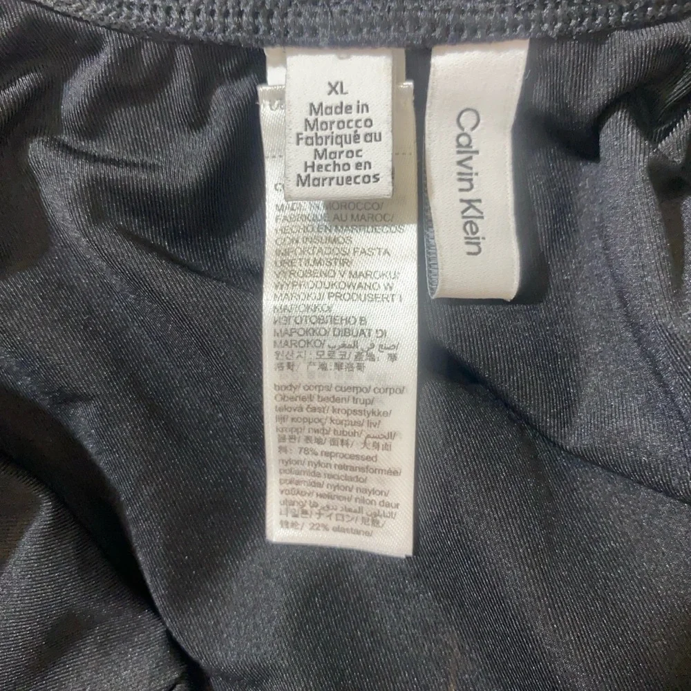 One-Piece Swimsuit Calvin Klein XL Logo Strap Classic Scoop‎
